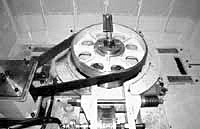 サーボモータ駆動スクリュープレス