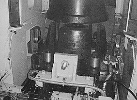 サーボモータ駆動スクリュープレス